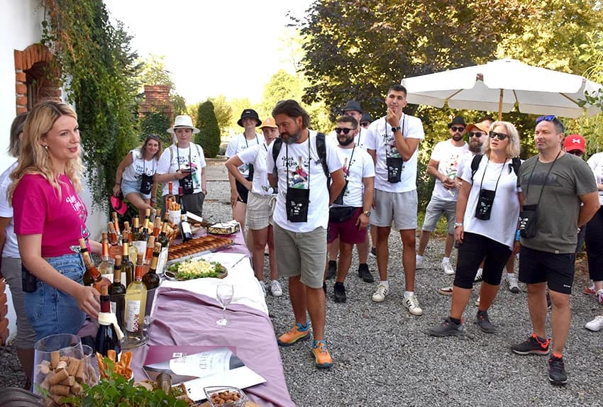 “IDEŠ I PIJEŠ” : Kaptolačkim vinogorjem prošlo više od 450 sudionika
