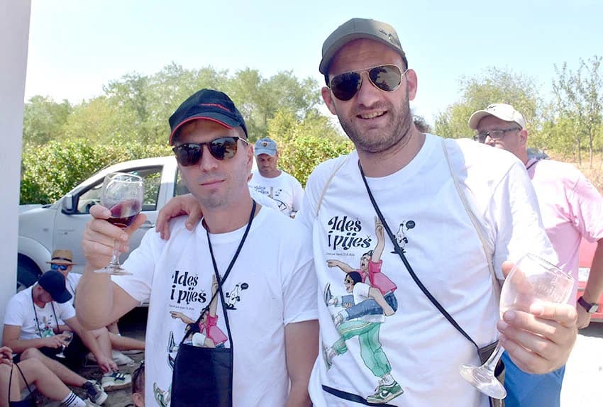 “IDEŠ I PIJEŠ” : Kaptolačkim vinogorjem prošlo više od 450 sudionika