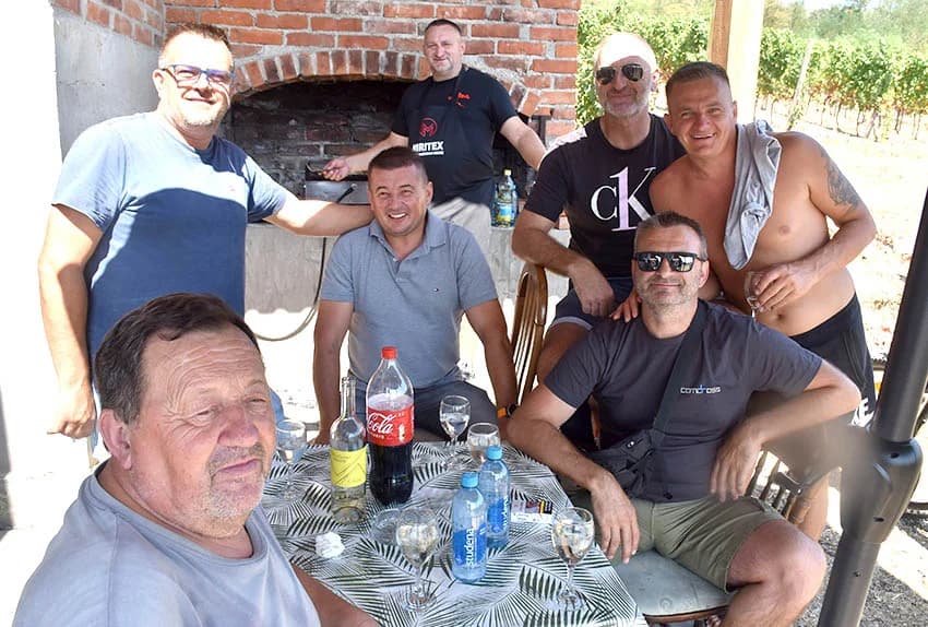 “IDEŠ I PIJEŠ” : Kaptolačkim vinogorjem prošlo više od 450 sudionika