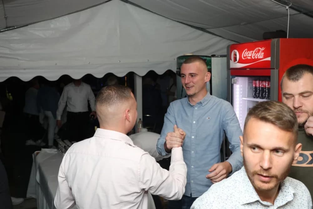 /FOTOGALERIJA/ Caffebar Camel u Kutjevu proslavio 30. obljetnicu rada: Kod nas u lokal dolaze kako one mlađe tako i starije generacije jer se ugodno osjećajuʼ
