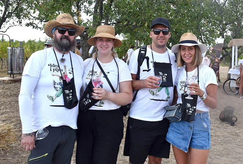 “IDEŠ I PIJEŠ” : Kaptolačkim vinogorjem prošlo više od 450 sudionika