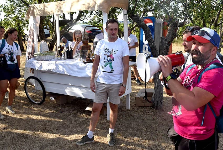 “IDEŠ I PIJEŠ” : Kaptolačkim vinogorjem prošlo više od 450 sudionika