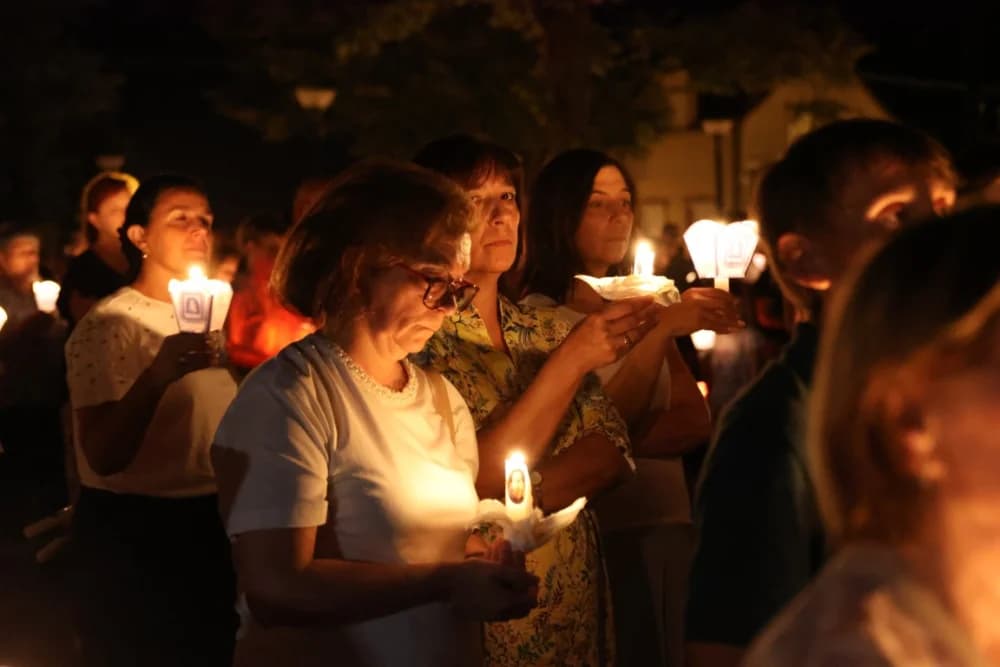 (VELIKA FOTOGALERIJA) Mnoštvo vjernika proslavilo Gospu od suza u Pleternici: „Suze Marijine su svete, a svaka prolivena suza je molitva i vapaj“