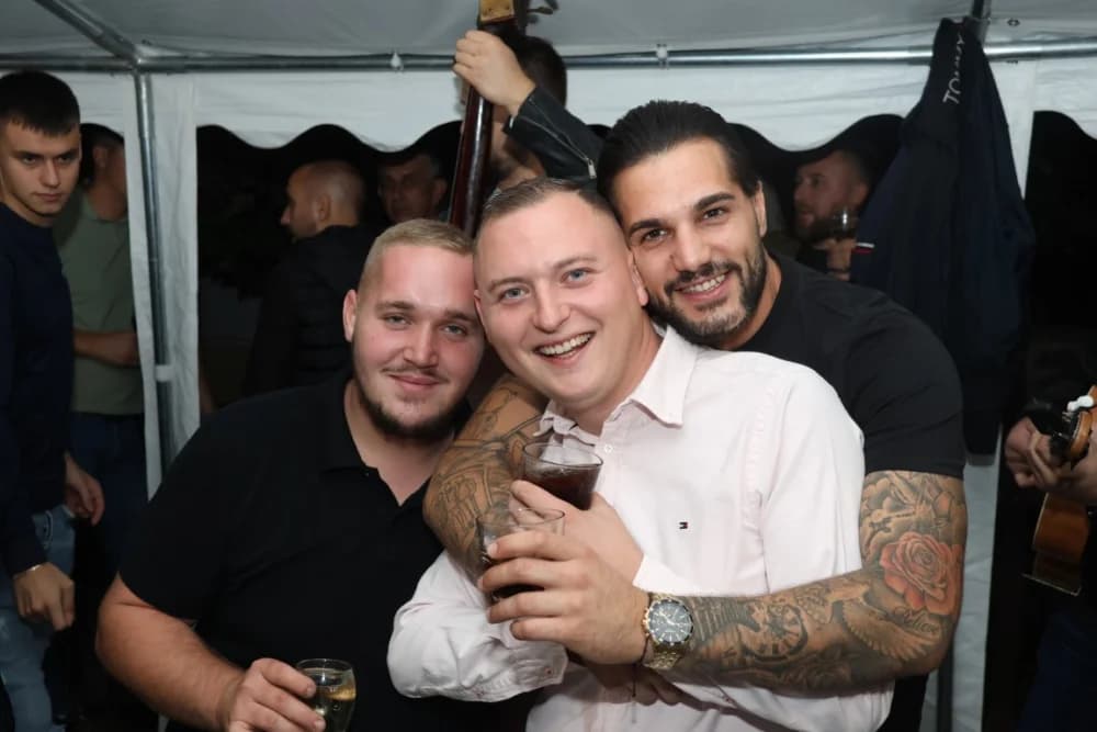 /FOTOGALERIJA/ Caffebar Camel u Kutjevu proslavio 30. obljetnicu rada: Kod nas u lokal dolaze kako one mlađe tako i starije generacije jer se ugodno osjećajuʼ