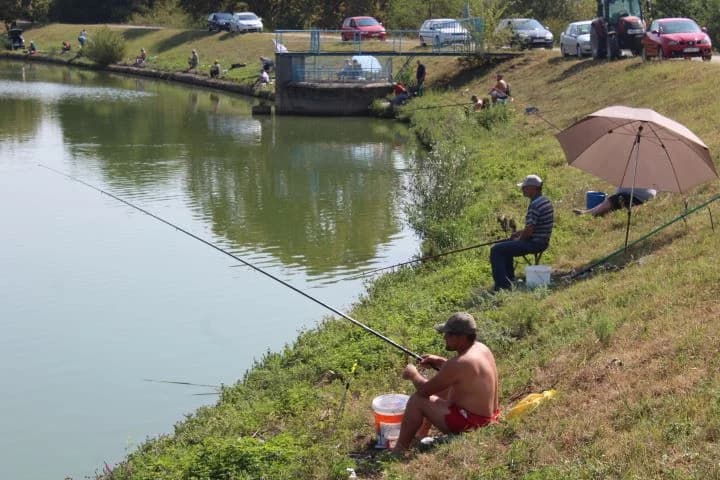 Na četvrtoj „Cverglijadi“ sudjelovalo 36 natjecatelja i ulovljeno 53, 57 kg cvergla