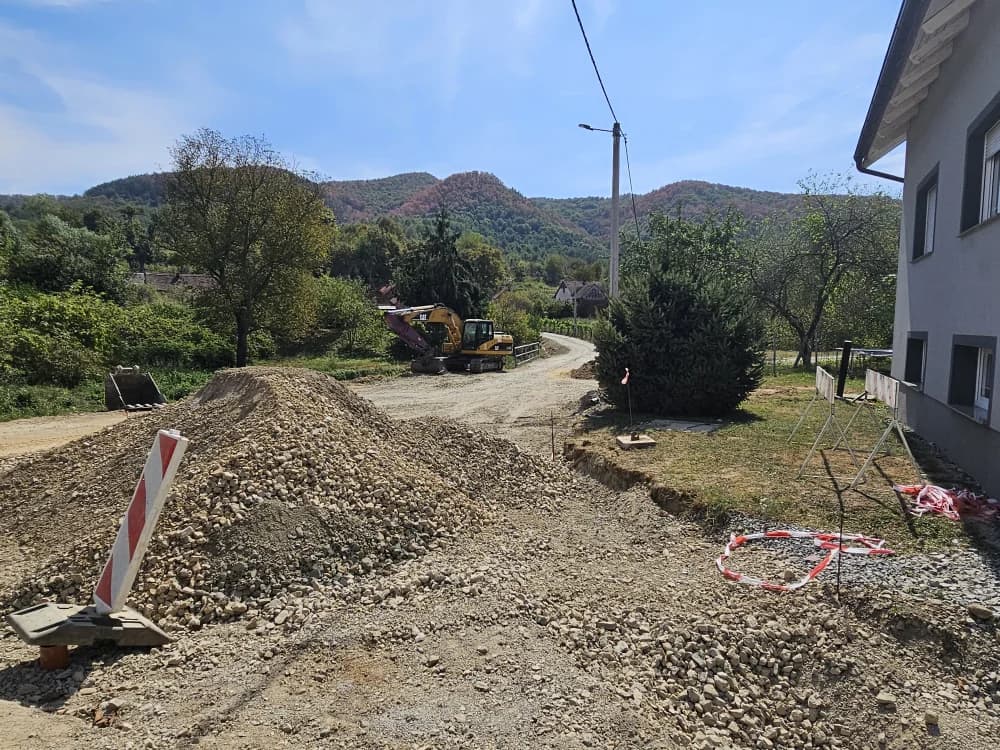 Bruje strojevi u Novom Selu – Vinorodnoj ulici: Izvode se infrastrukturni radovi vrijedni gotovo 191 tisuću eura