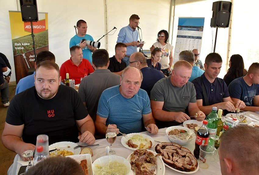 Hibridi koji daju rekordne prinose /FOTO/