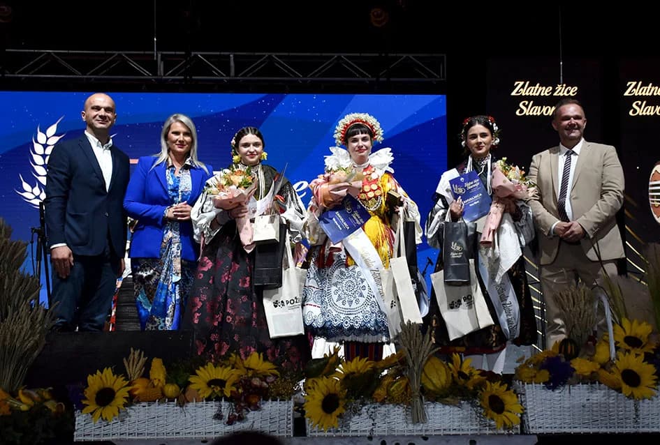 Za najgizdaviju Šokicu na prvoj večeri Zlatnih žica Slavonije izabrana Mila Grace Norris iz Habjanovaca - Osječko-baranjske županije