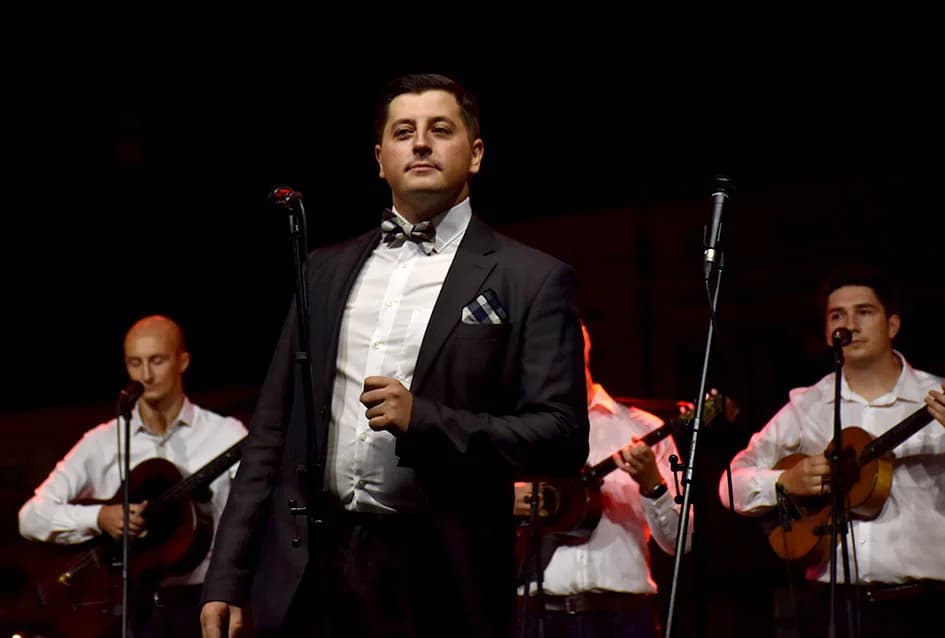 Tamburaši D mol iz županjskog kraja pobjednici polufinalne večeri festivala