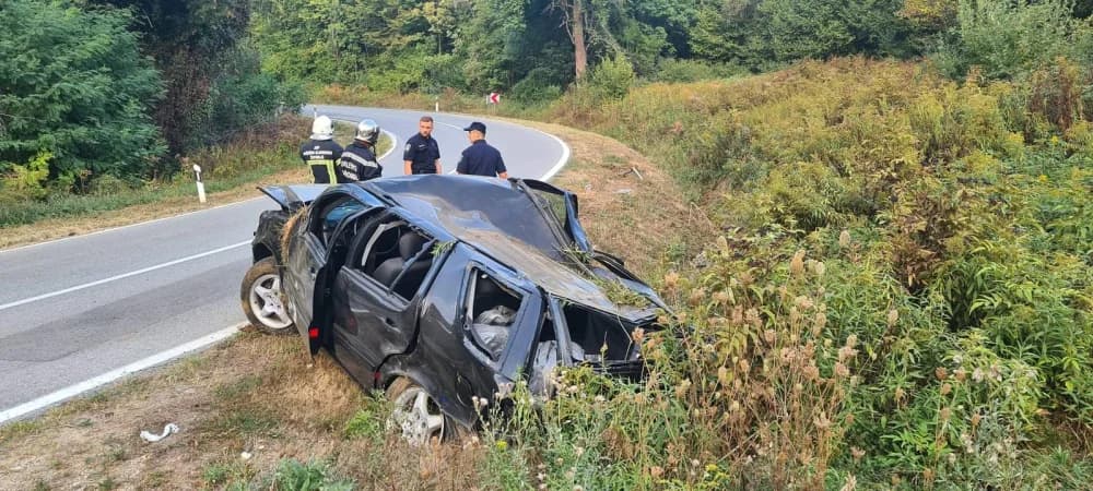 Teža prometna nesreća kod Kalinića: Dvije osobe ozlijeđene