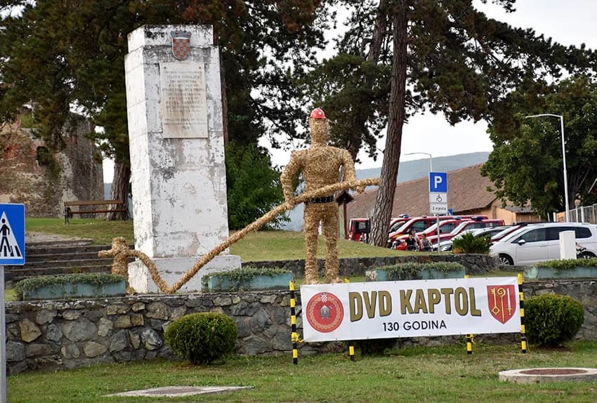 [FOTOGALERIJA] Vatrogasci Kaptola aktivni 130 godina, dobili najviše odličje, a Antun Kotrla i Zdravko Sadilek su odlikovani