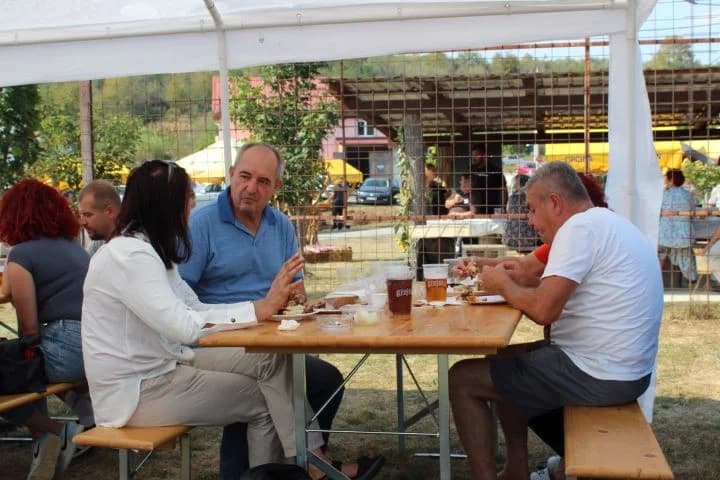 „IŠŠIJADA“ U RUŠEVU: Najbolji pileći paprikaš skuhala Udruga za sport i rekreaciju „Josip Knežević” iz Nove Ljeskovice
