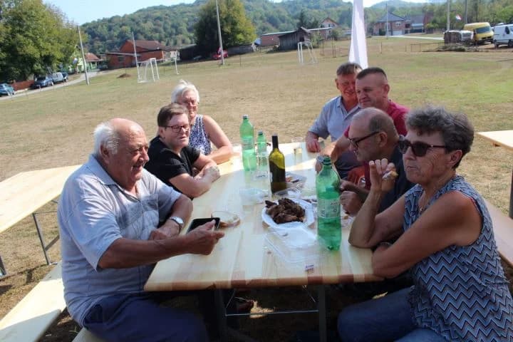 „IŠŠIJADA“ U RUŠEVU: Najbolji pileći paprikaš skuhala Udruga za sport i rekreaciju „Josip Knežević” iz Nove Ljeskovice