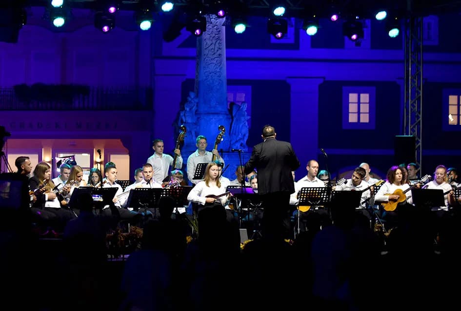 Završne večer festivala Zlatne žice Slavonije 2022.