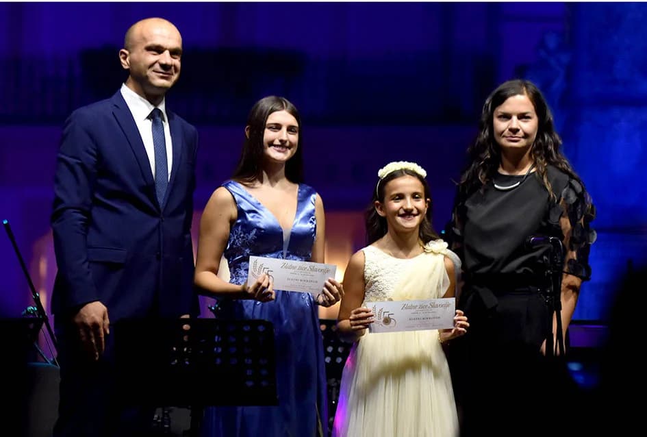 Završne večer festivala Zlatne žice Slavonije 2022.