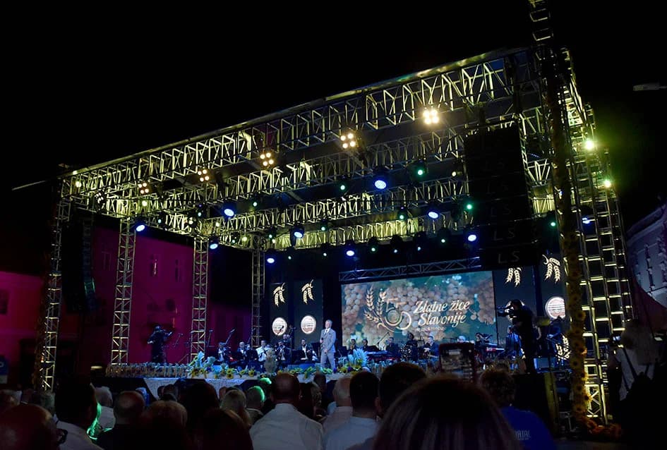 Završne večer festivala Zlatne žice Slavonije 2022.