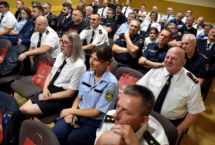[FOTOGALERIJA] Vatrogasci Kaptola aktivni 130 godina, dobili najviše odličje, a Antun Kotrla i Zdravko Sadilek su odlikovani