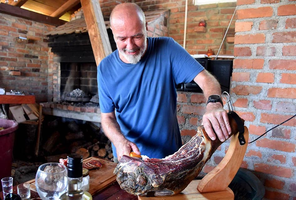 Unatoč ekstremnoj suši dobar urod graševine u vinogradu obitelji Vuković iz Požege