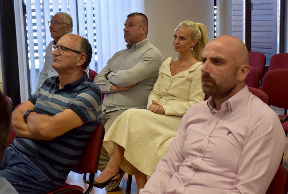 Dodijeljene nagrade najuspješnijim tvrtkama Požeško-slavonske županije za poslovanje u 2023. godini