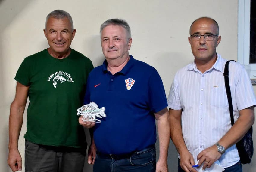 TRI DESETLJEĆA RADA: Ribiči ŠRD Požega uz jubilej primili plakete Hrvatskog i Županijskog ribolovnog saveza