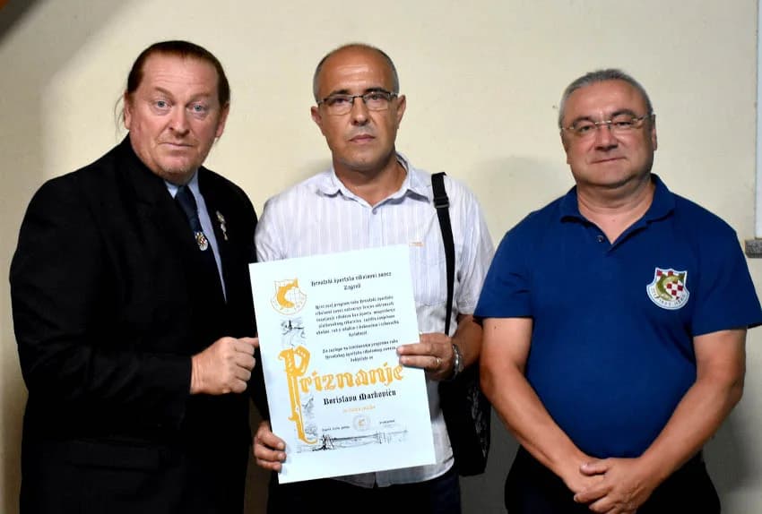 TRI DESETLJEĆA RADA: Ribiči ŠRD Požega uz jubilej primili plakete Hrvatskog i Županijskog ribolovnog saveza
