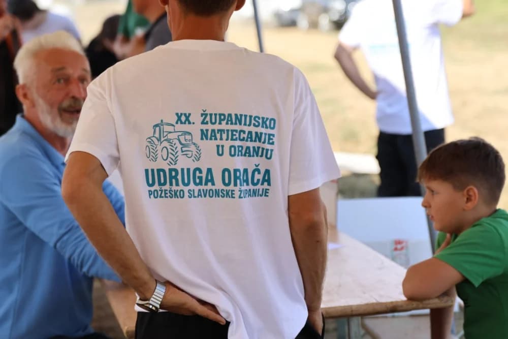 Mijo Samaržija i Patrik Pilaš pobjednici na Županijskom natjecanju u oranju