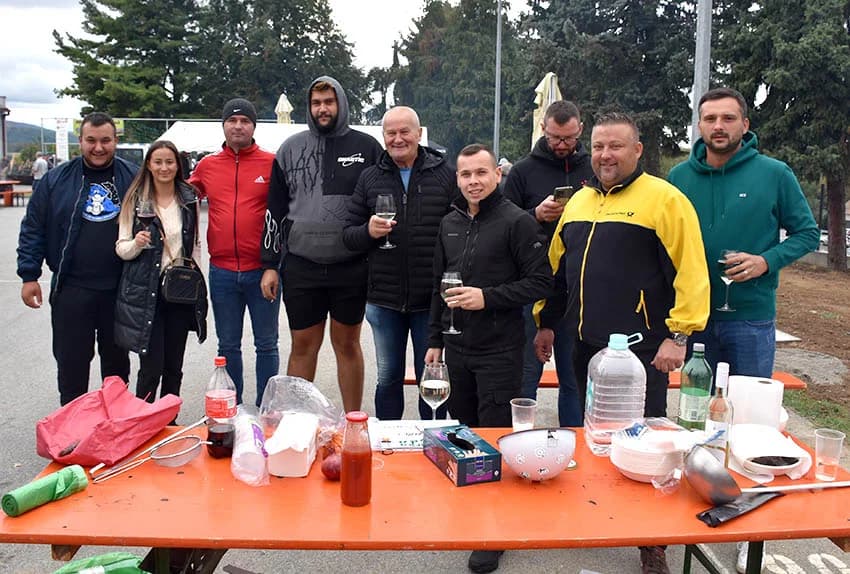 ODRŽANA TRADICIONALNA 8. JAKŠIĆKA FIŠIJADA: Jakšićki ribiči skuhali najbolji fiš
