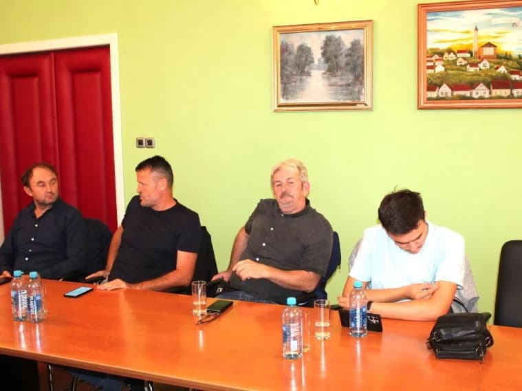 ODRŽANA 19. SJEDNICA GRADSKOG VIJEĆA PLETERNICE: Ugovorena  sanacija željezničkog kolodvora u Ratkovici