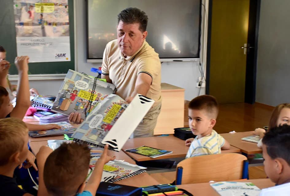 Edukativna prometna akcija za prvašiće