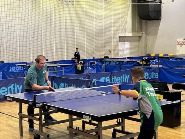 USPJEŠNI SPORTAŠI: Stolnotenisači Tom Pirc i Ivan Smiljanić na pobjedničkom postolju