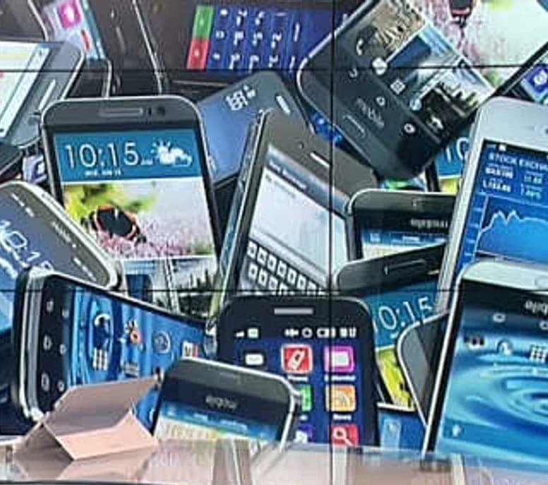 NOVI TROŠAK:  Kome će država u požeškom kraju uskoro kupiti nove mobitele?