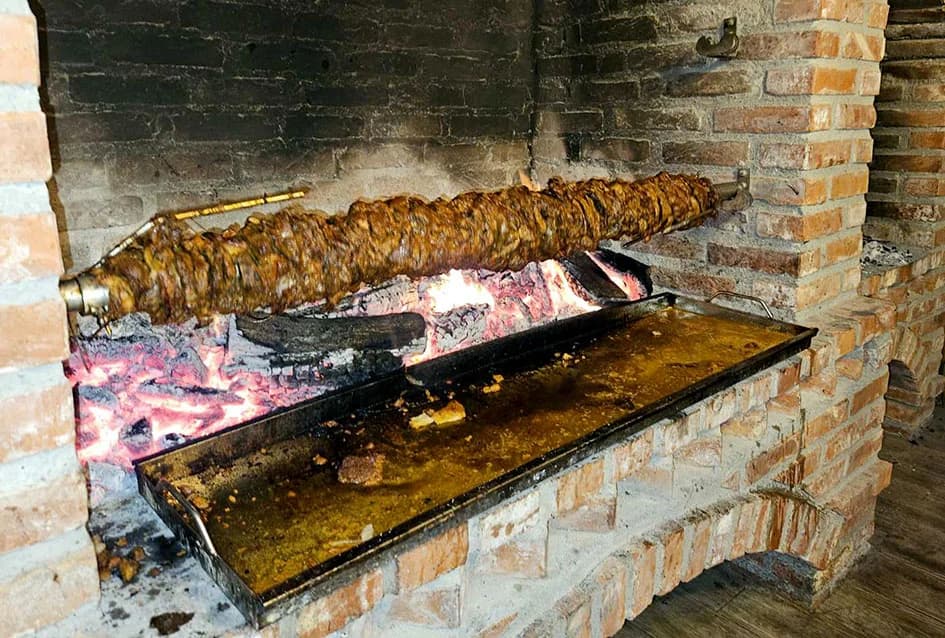BIŠKUPČANIN MIHAEL IVANOVIĆ POBJEDNIK „VEČERE ZA 5“: Radost veselja podijelio s uzvanicima