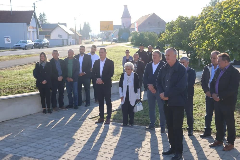 OBILJEŽAVANJE DANA OPĆINE BRESTOVAC: Odana počast poginulim hrvatskim braniteljima s tog područja