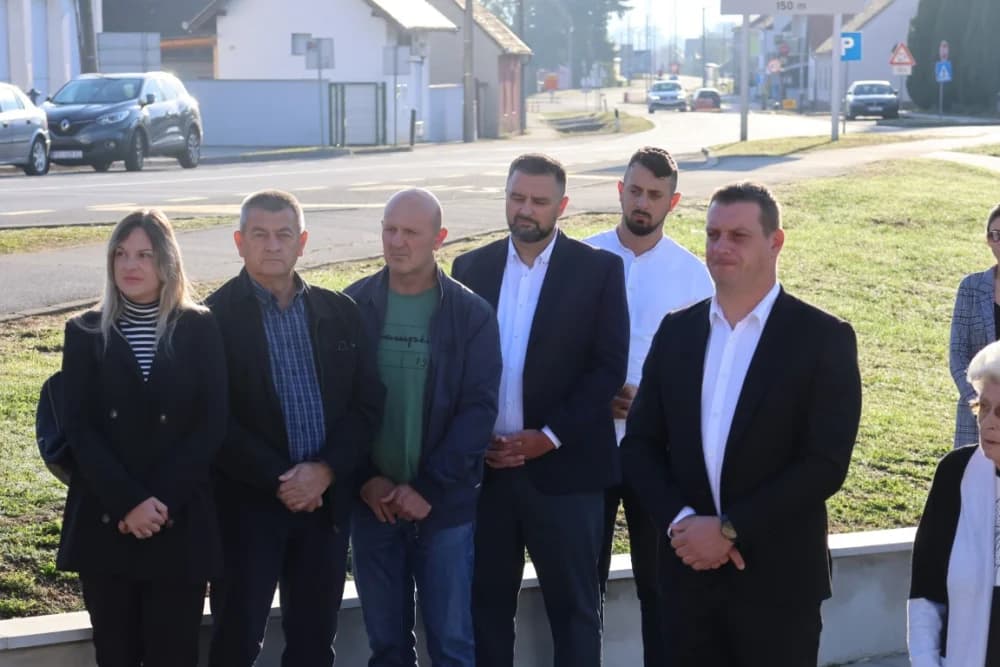 OBILJEŽAVANJE DANA OPĆINE BRESTOVAC: Odana počast poginulim hrvatskim braniteljima s tog područja