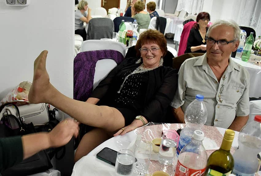 Uz ples i kola nadpjevavalo se bećarcima