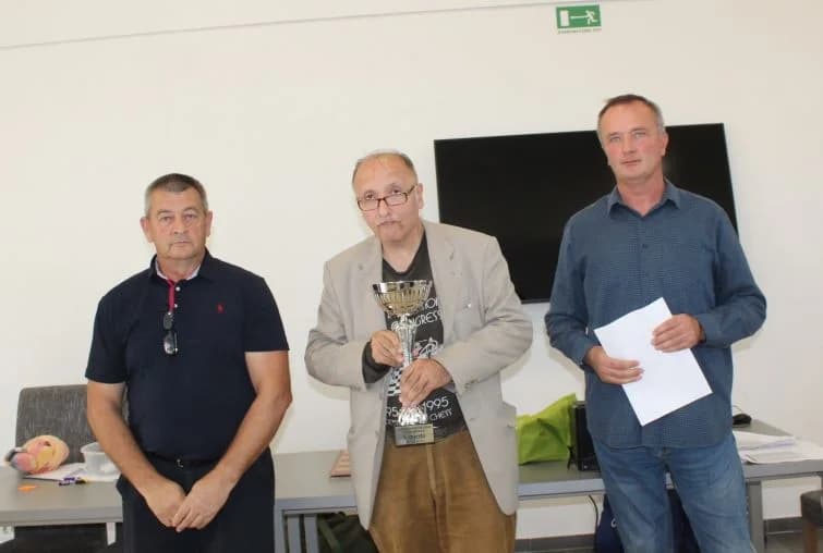 UZ DAN OPĆINE BRESTOVAC ODRŽAN ŠAHOVSKI TURNIR: Prvo mjesto i pobjednički pehar osvojio velemajstor Bogdan Lalić