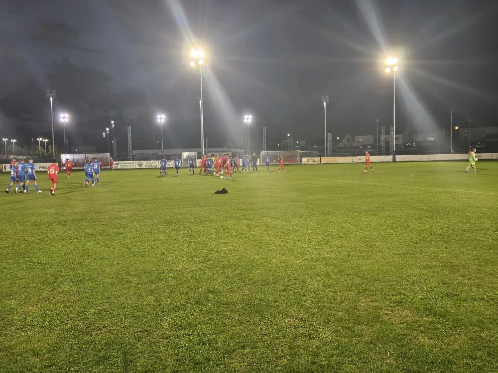 Novi reflektori na stadionu NK Požege koji će krasiti grad u večernjim satima