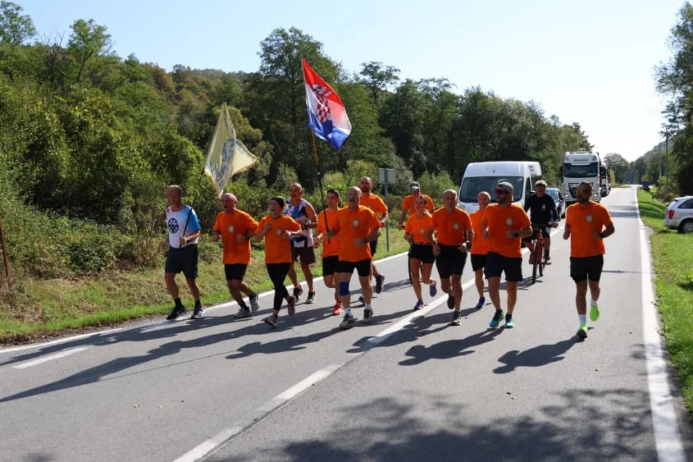 TUŽNA OBLJETNICA U KAMENSKOJ: Sjećanje na hrvatske branitelje - prve žrtve Požeštine
