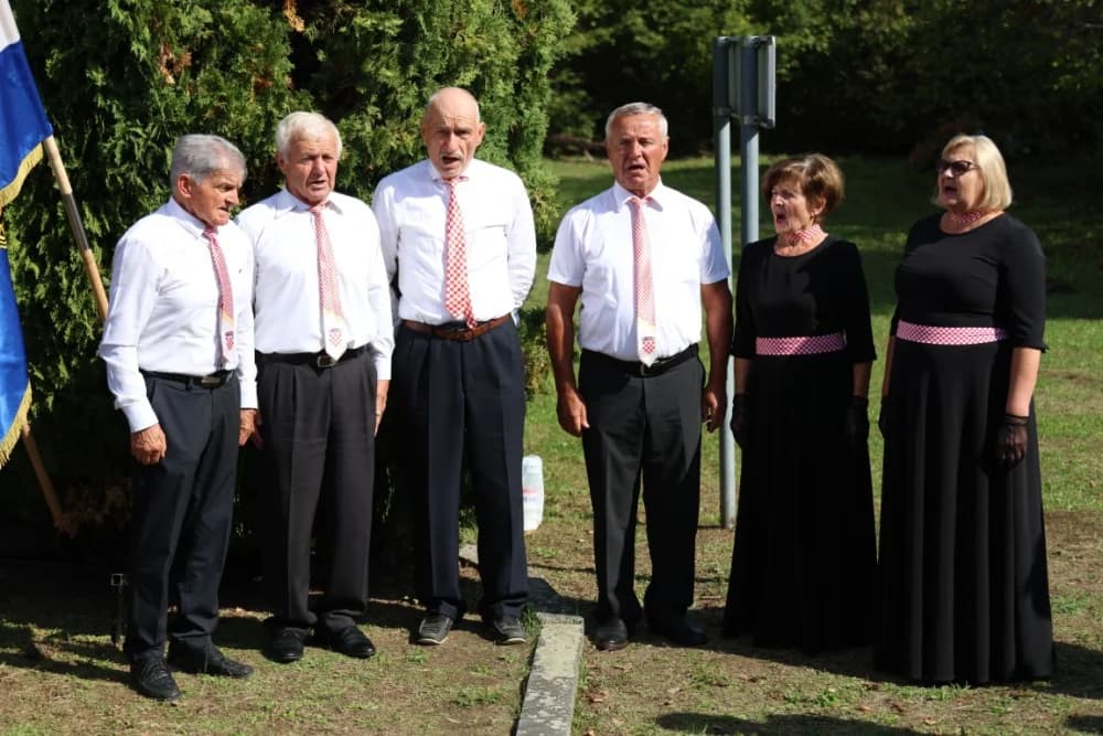 TUŽNA OBLJETNICA U KAMENSKOJ: Sjećanje na hrvatske branitelje - prve žrtve Požeštine
