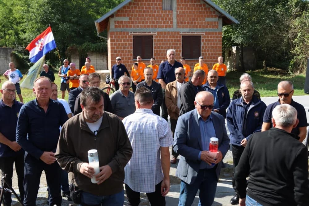 TUŽNA OBLJETNICA U KAMENSKOJ: Sjećanje na hrvatske branitelje - prve žrtve Požeštine