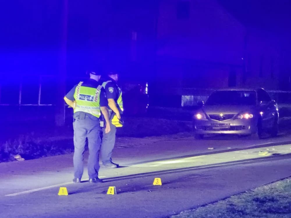 Teško ozlijeđeni 25-godišnjak u prometnoj nesreći prevezen u požešku bolnicu