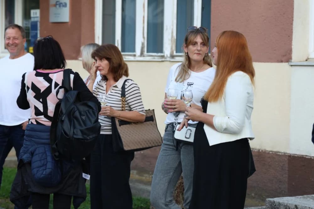 ZAVRŠETAK BERBE: Dosadašnji  vincilir Zoran Svitok na oproštaj doveo tamburaše, a za novog vincilira izabran Viktor Tepeš