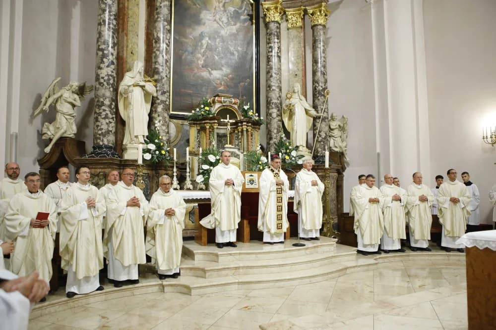 Đakonsko ređenje u požeškoj Katedrali