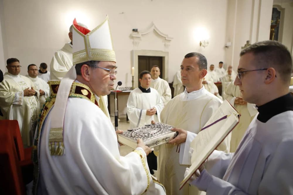 Đakonsko ređenje u požeškoj Katedrali