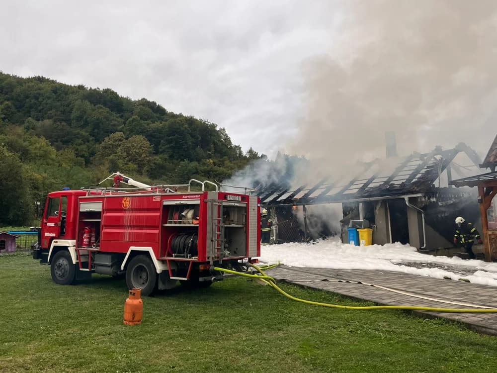 Veliki požar u Dolcu