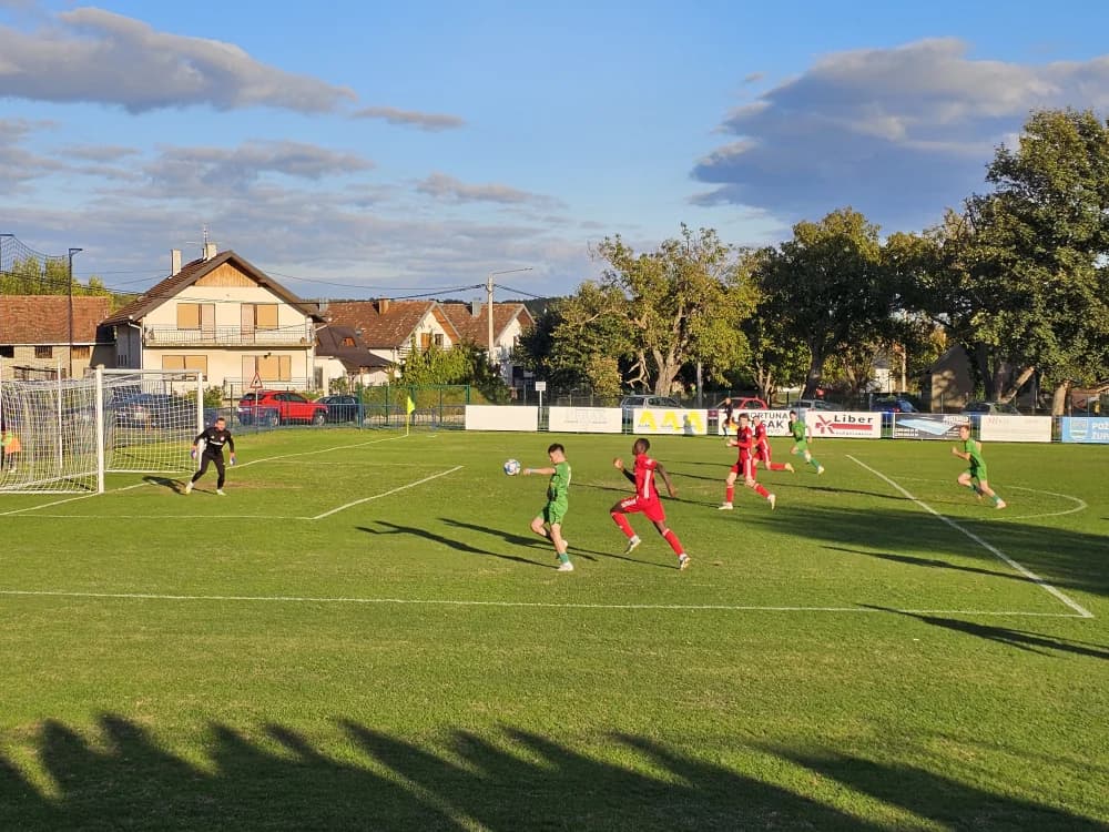 Među Zelenima s tri pogotka dominirao Mateo Ivanešić: NK Kutjevo-NK Oriolik 4:0