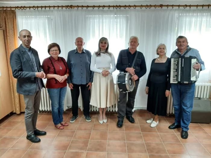 Peićevci posjetili Dom za starije i nemoćne osobe u Velikoj