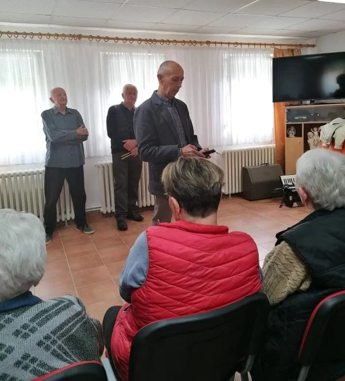 Peićevci posjetili Dom za starije i nemoćne osobe u Velikoj