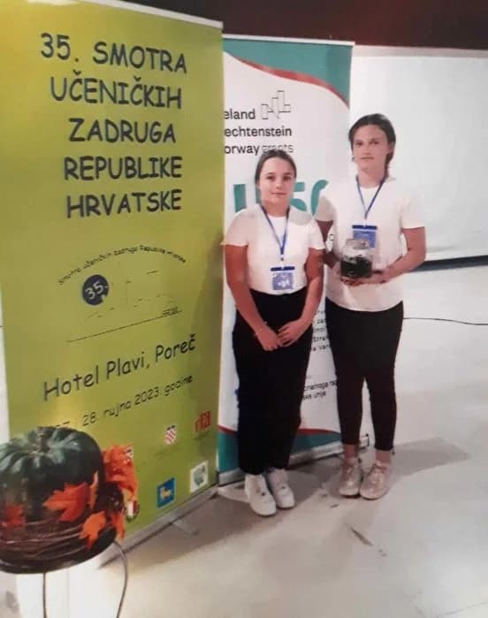 Poznati po izradi ukrasnih i uporabnih predmeta i izvan Općine Čaglin