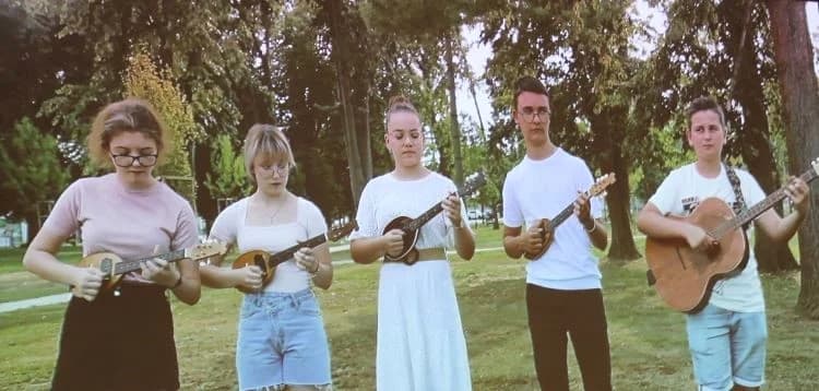 CVJETIĆI GLAZBE PLETERNICA: Predstavljen spot pobjedničke pjesme „Ljutko“ Filipa Kresovljaka